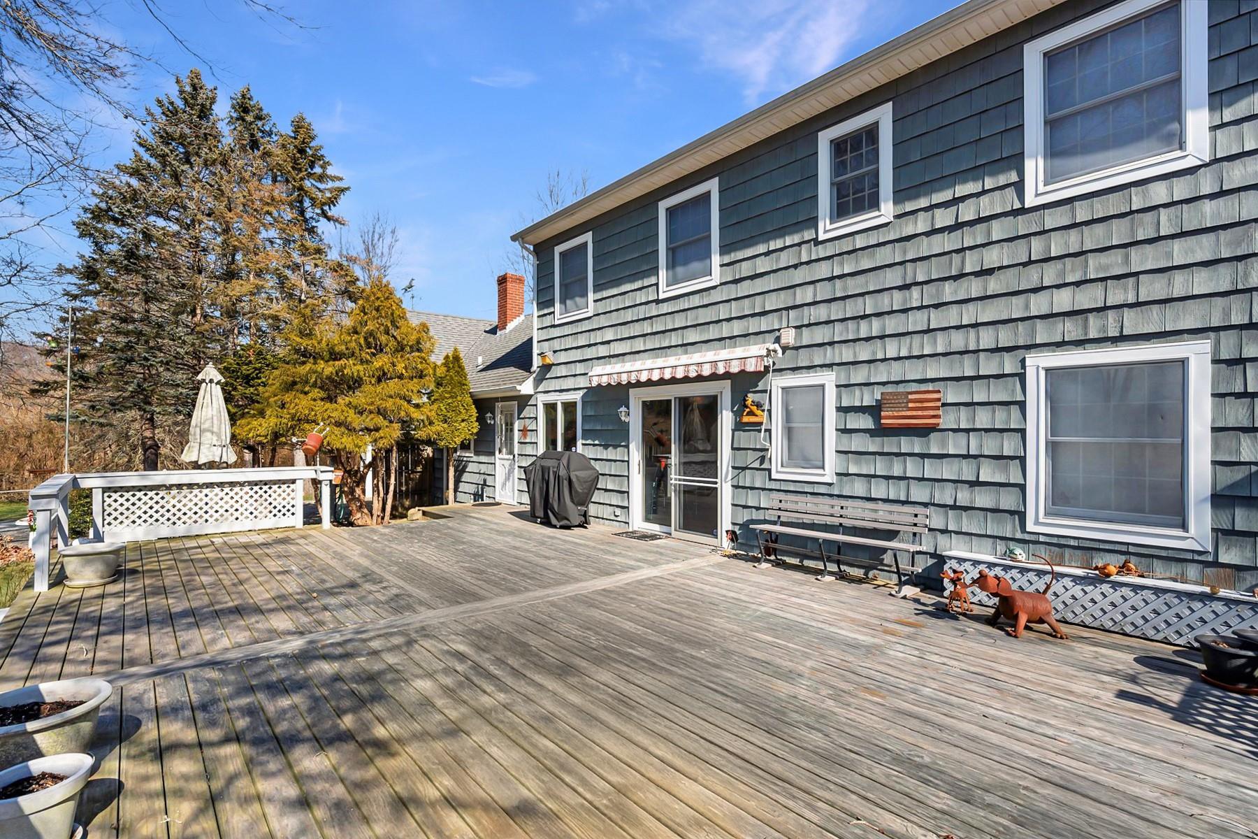 Single Family Pier  Suffolk County, NY 11901, MLS-829196-30