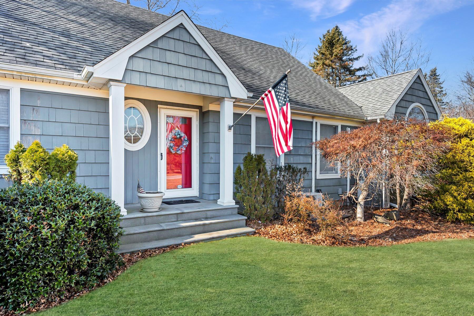 Single Family Pier  Suffolk County, NY 11901, MLS-829196-6