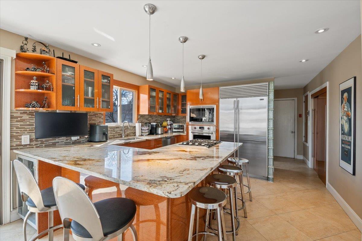 Single Family Hayes  Nassau County, NY 11510, MLS-829252-17