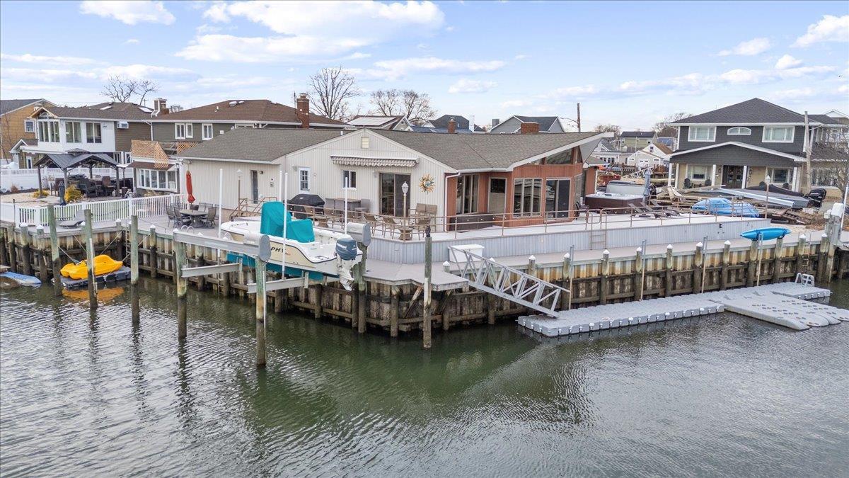Single Family Hayes  Nassau County, NY 11510, MLS-829252-5