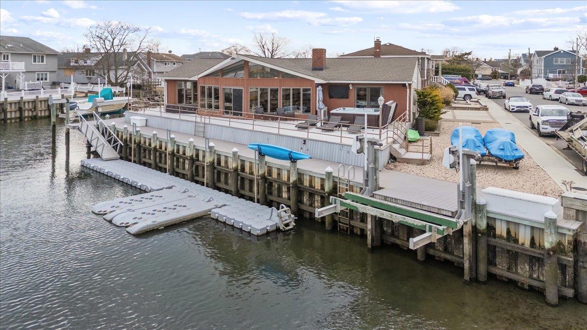 Single Family Hayes  Nassau County, NY 11510, MLS-829252-7