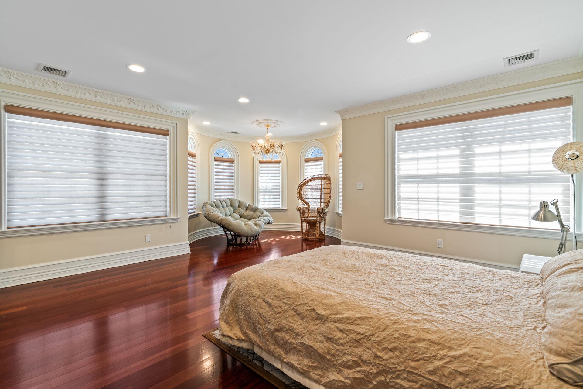 Single Family Whitney  Nassau County, NY 11542, MLS-829255-23