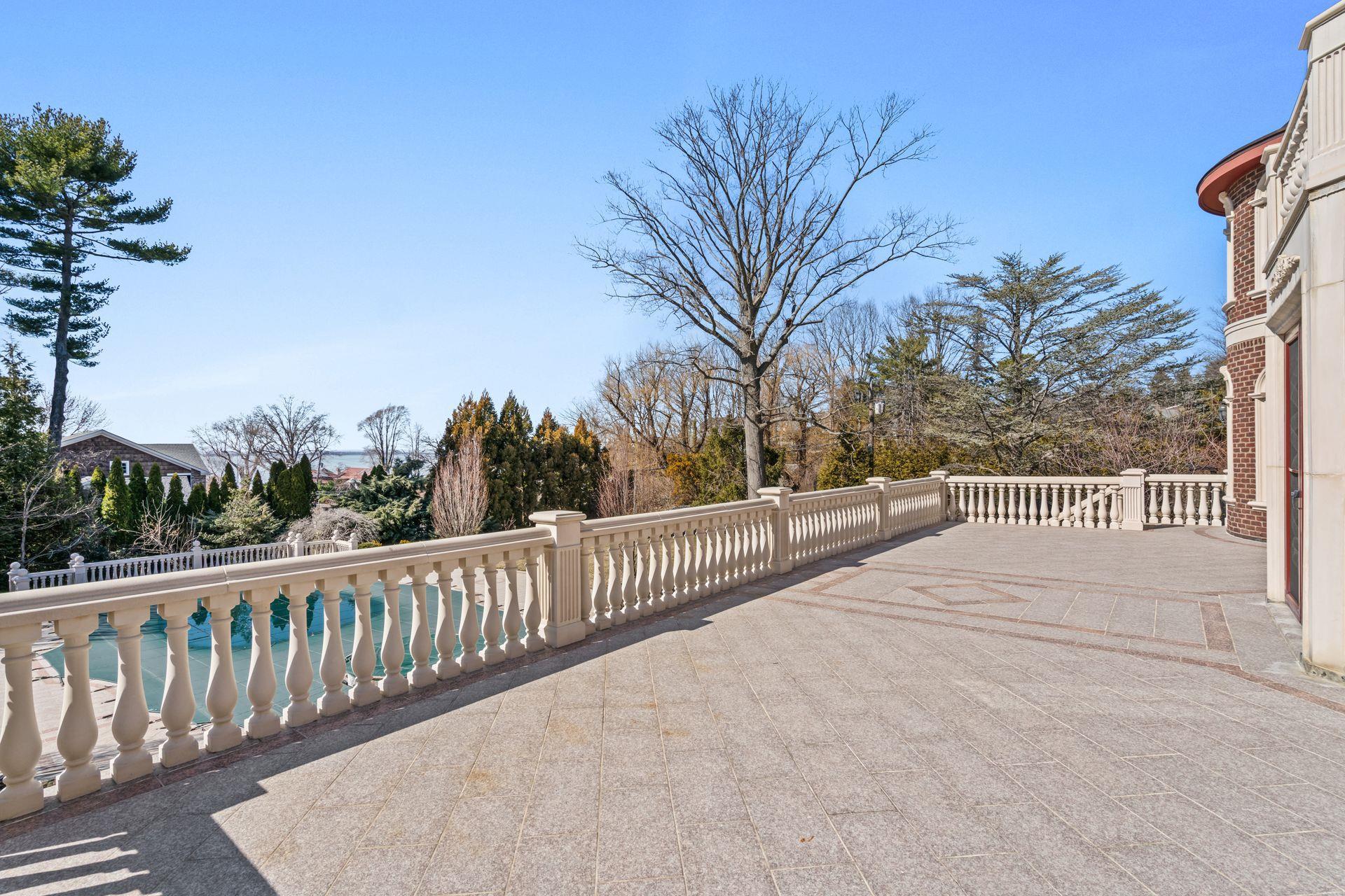 Single Family Whitney  Nassau County, NY 11542, MLS-829255-27