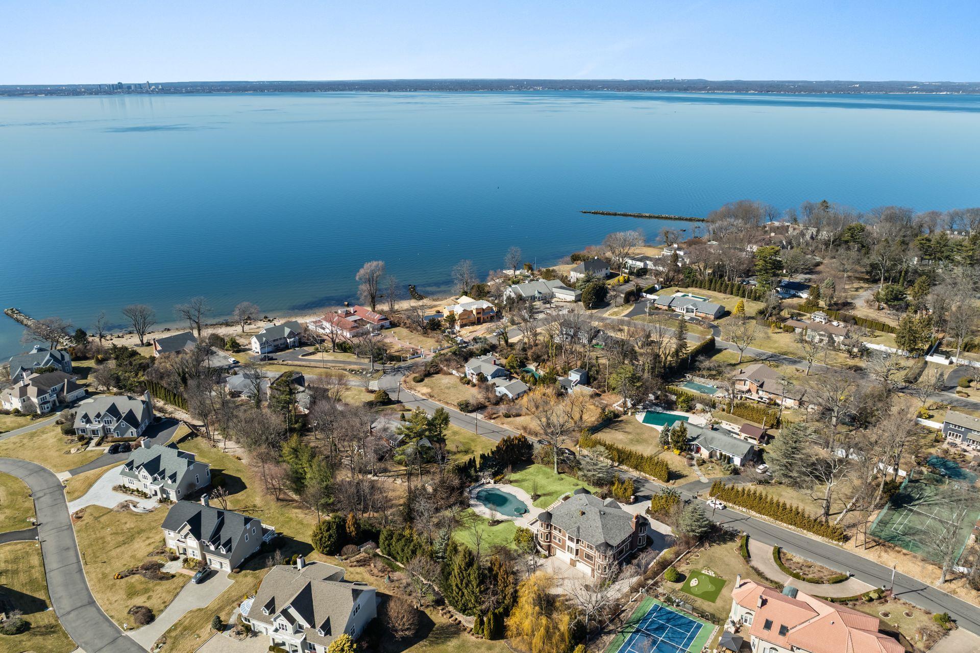 Single Family Whitney  Nassau County, NY 11542, MLS-829255-33