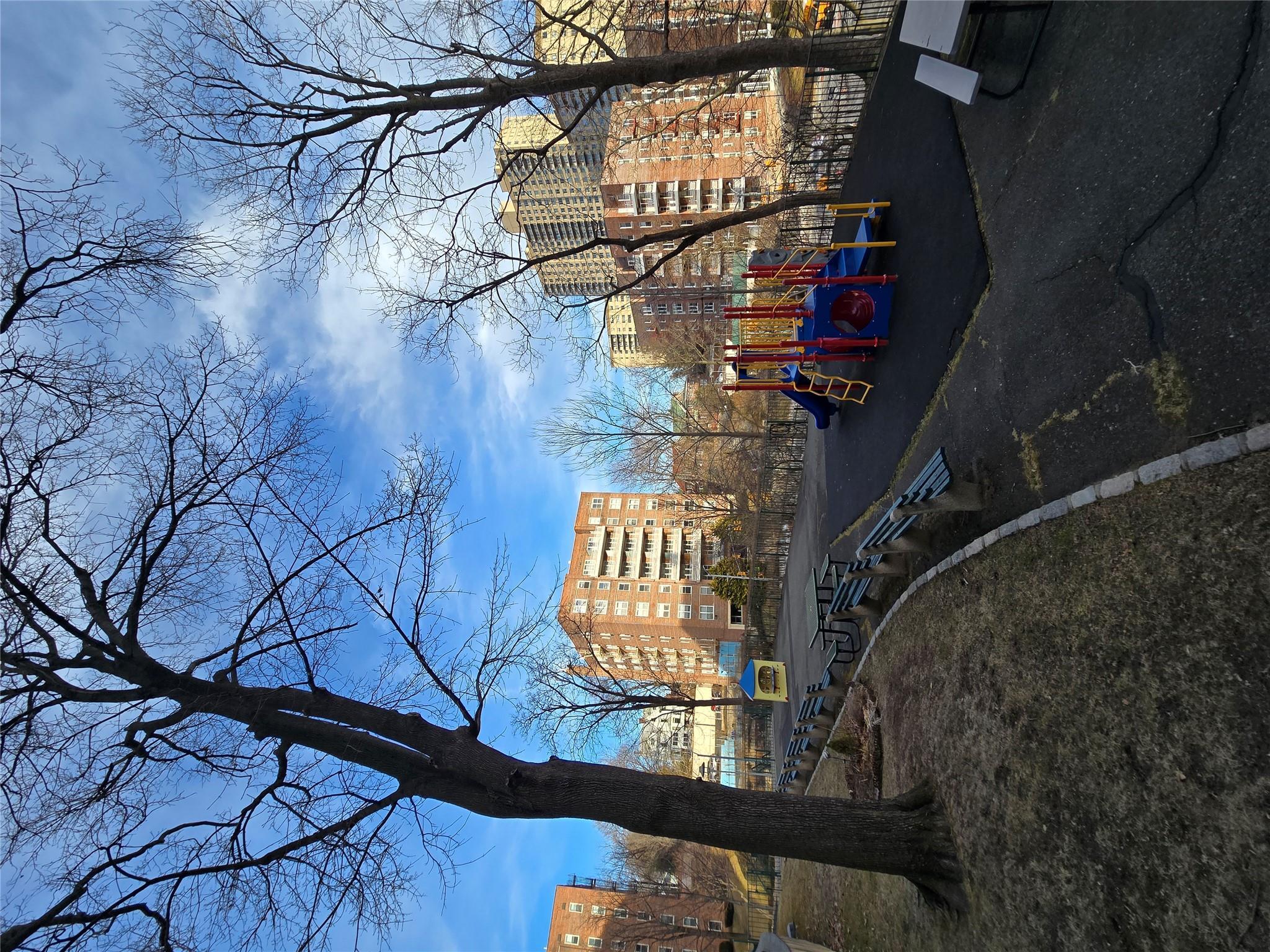 Coop Knolls  Bronx, NY 10463, MLS-829311-2