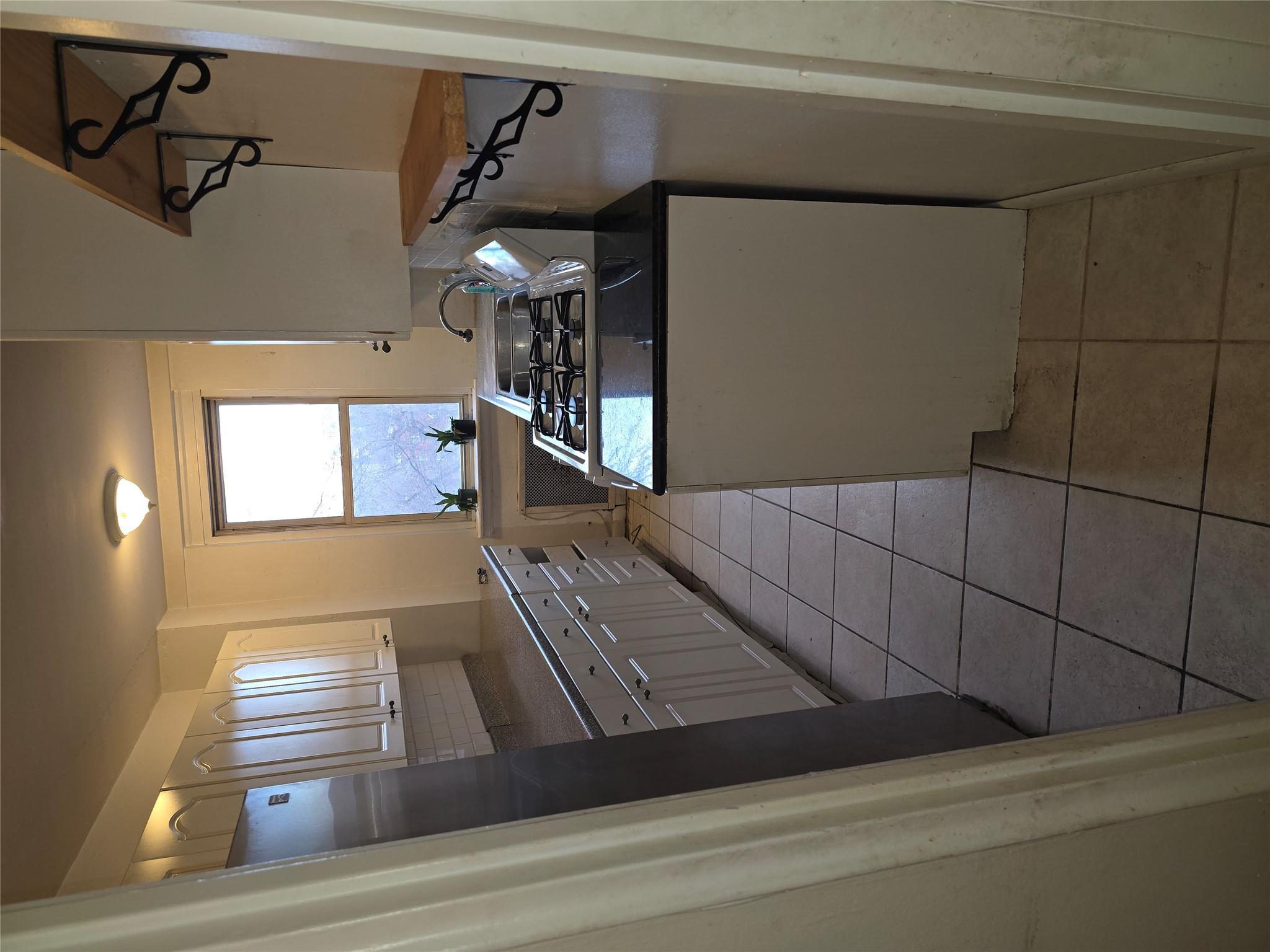 Coop Knolls  Bronx, NY 10463, MLS-829311-8