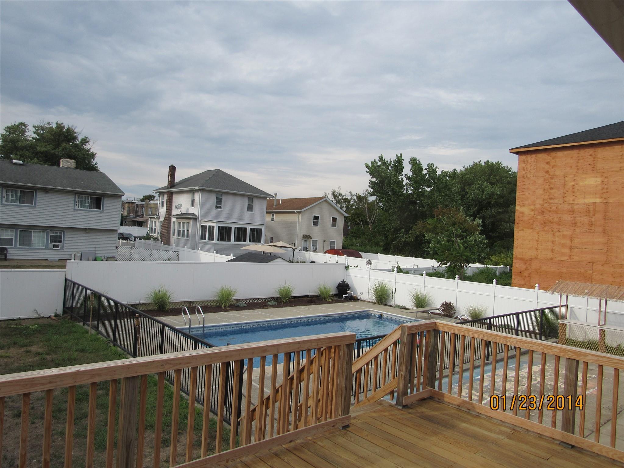 Single Family Egmont  Queens, NY 11691, MLS-829341-12