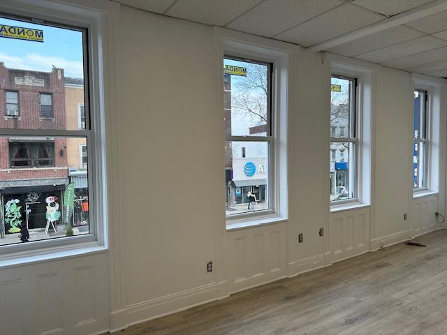 Commercial Sale Steinway  Queens, NY 11103, MLS-829363-31