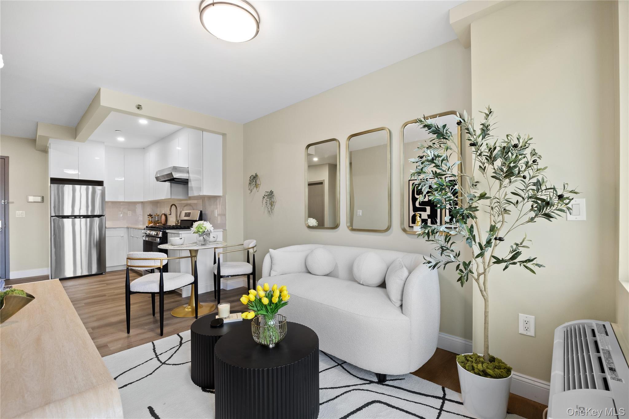 Condo 72nd Ave  Queens, NY 11365, MLS-829370-7