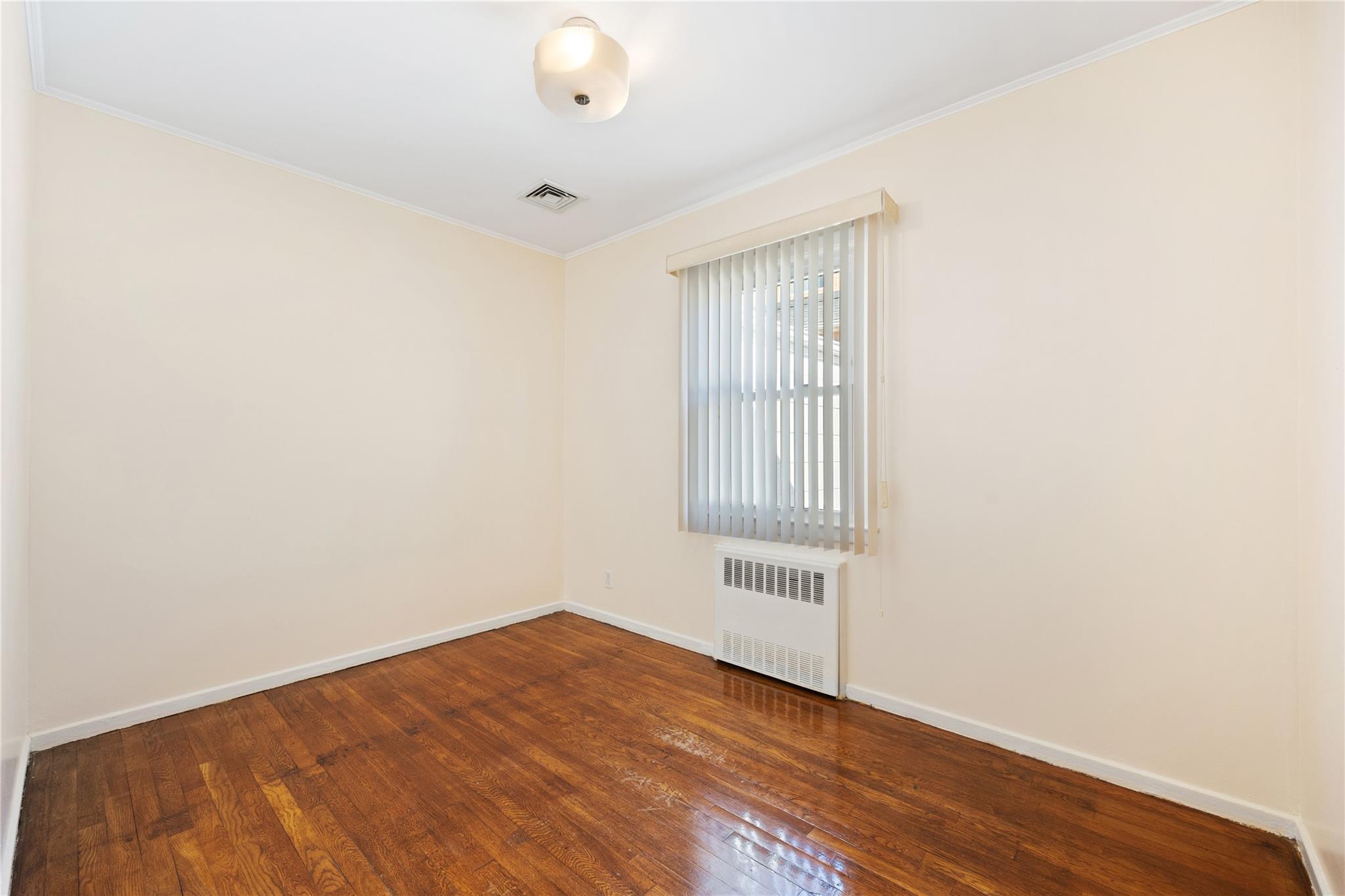Single Family 22nd  Queens, NY 11357, MLS-829372-9