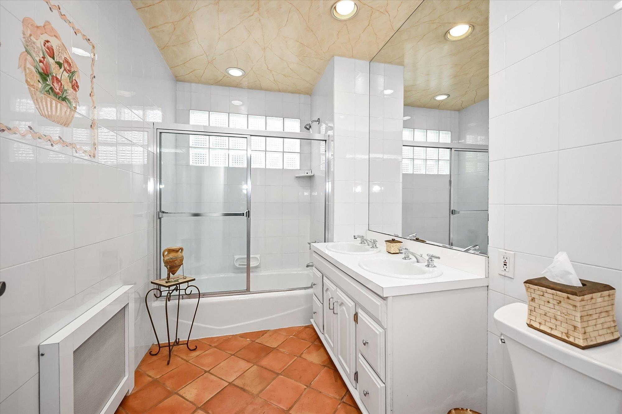 Single Family 82nd  Queens, NY 11427, MLS-829378-20