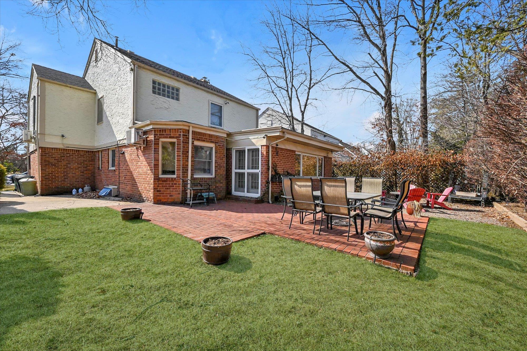 Single Family 82nd  Queens, NY 11427, MLS-829378-23