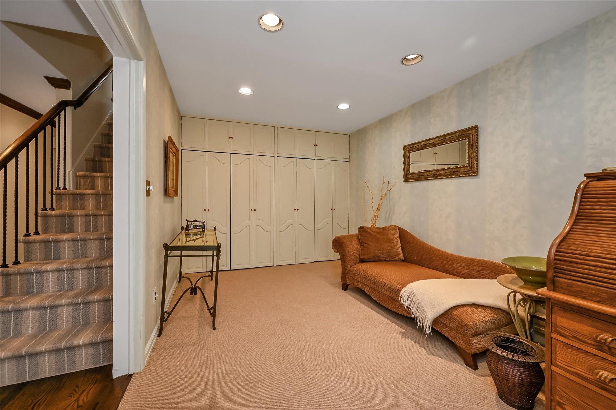 Single Family 82nd  Queens, NY 11427, MLS-829378-3