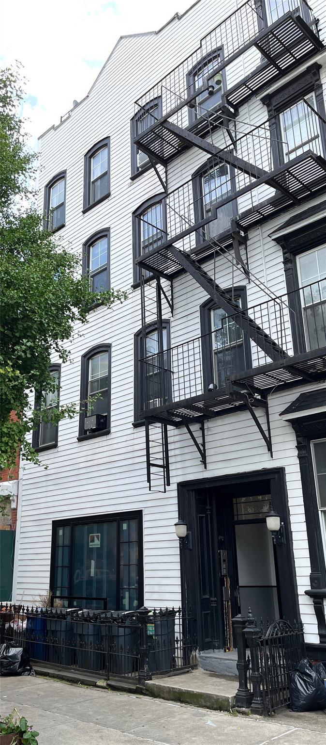 Condo Montrose  Brooklyn, NY 11206, MLS-829394-14