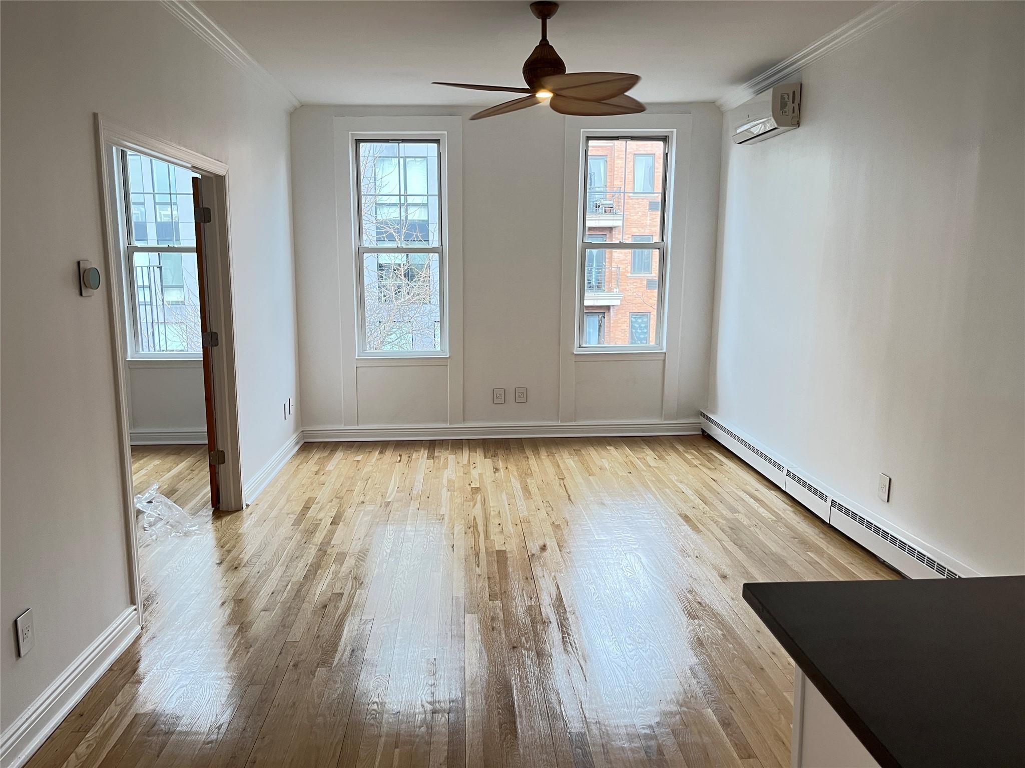 Condo Montrose  Brooklyn, NY 11206, MLS-829394-3