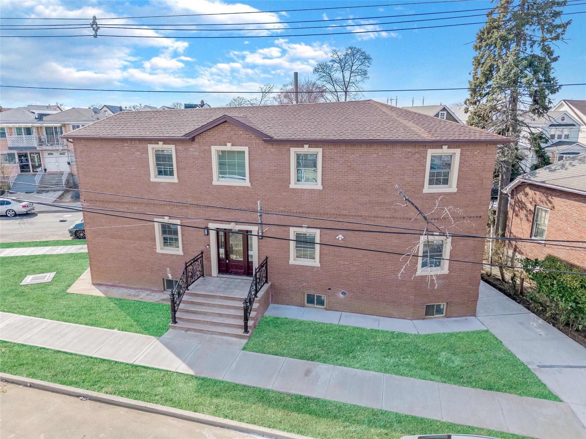 Single Family Van Siclen  Queens, NY 11419, MLS-829434-28