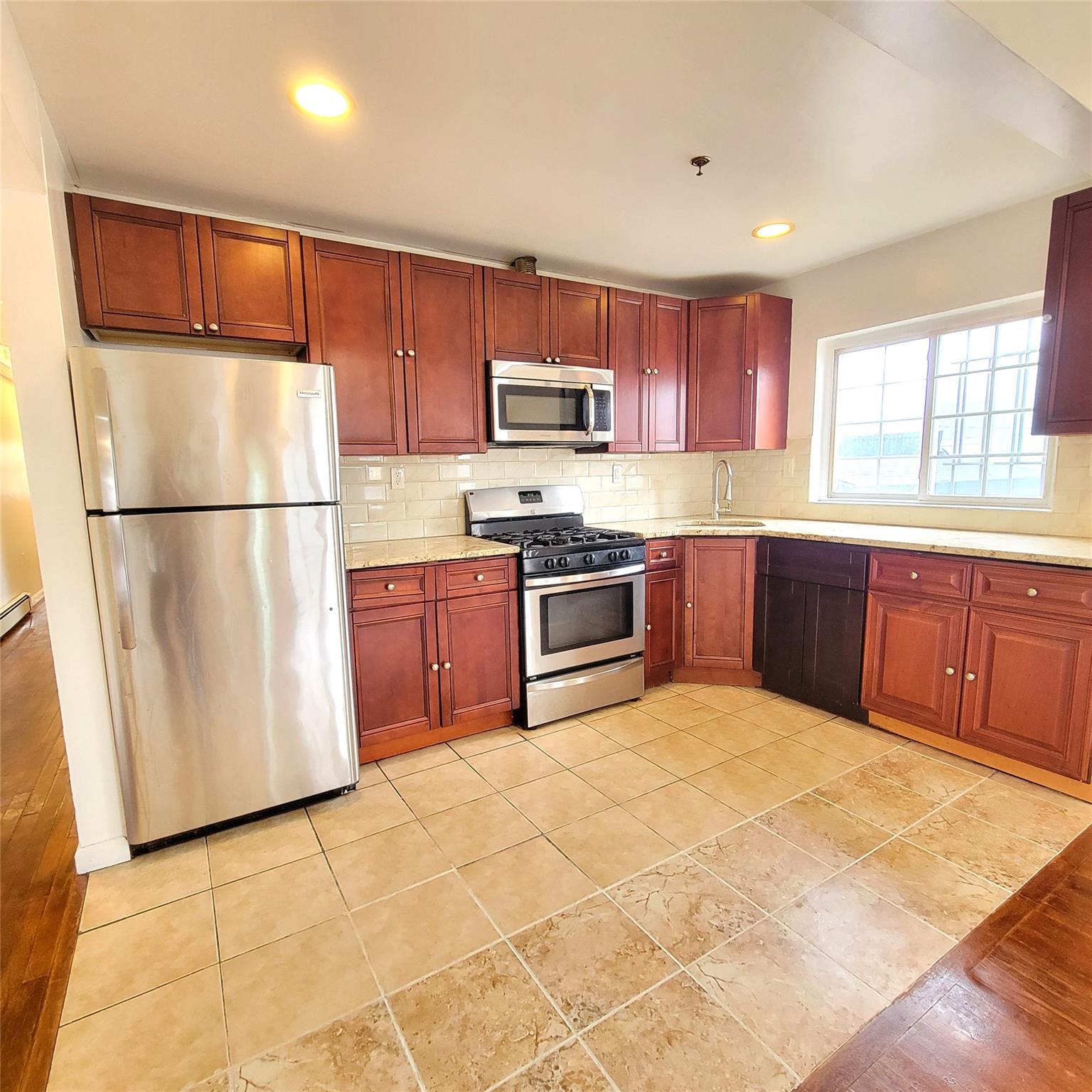 Single Family Beach 87  Queens, NY 11693, MLS-829442-5