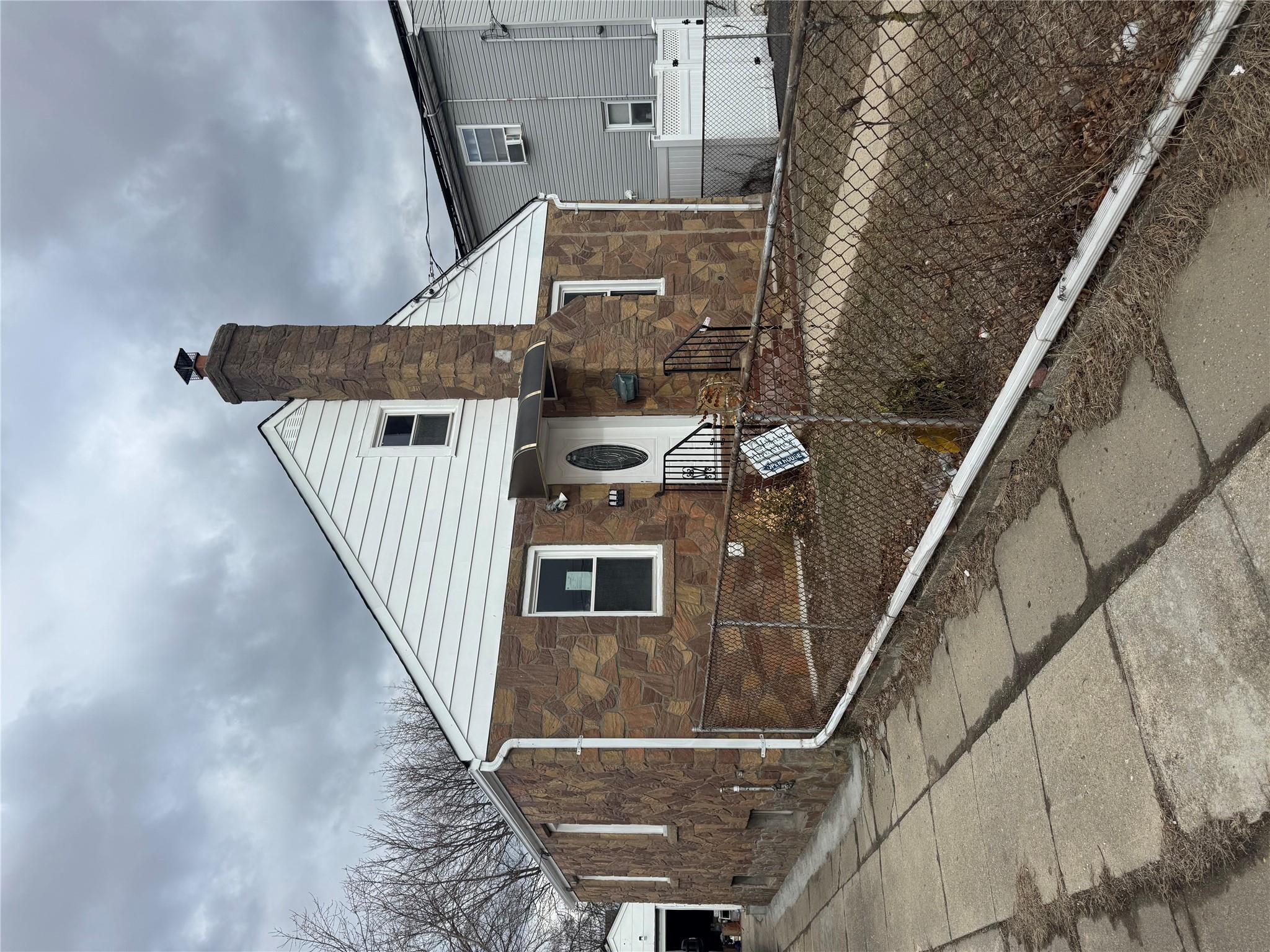 Single Family Terrace  Nassau County, NY 11003, MLS-829458-3