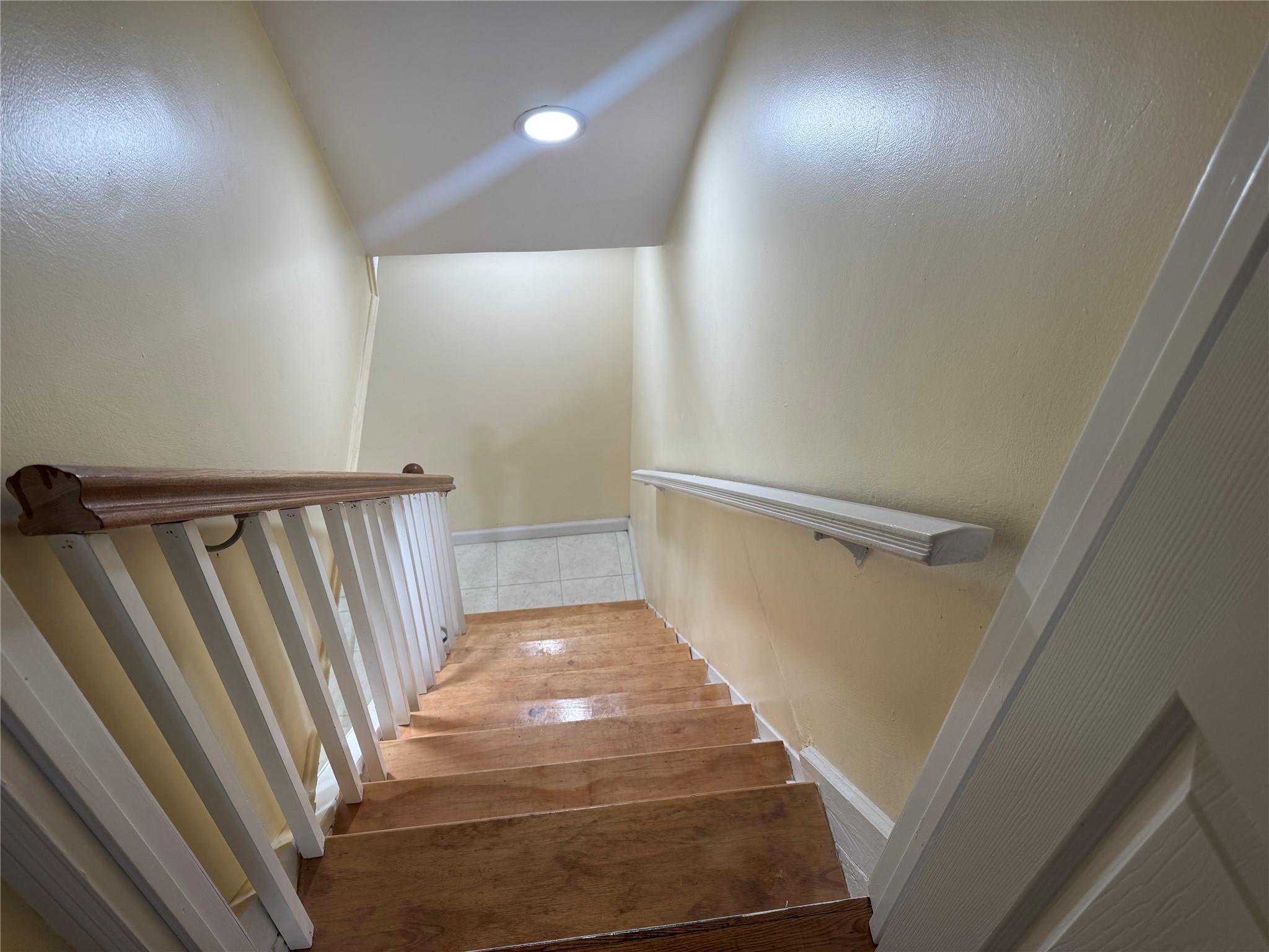Single Family Terrace  Nassau County, NY 11003, MLS-829458-4