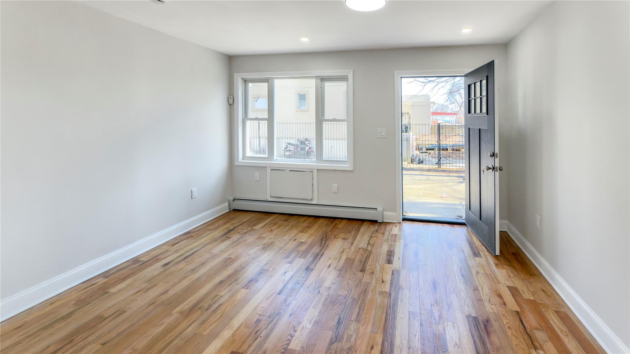 Single Family Holmes  Brooklyn, NY 11236, MLS-829485-21