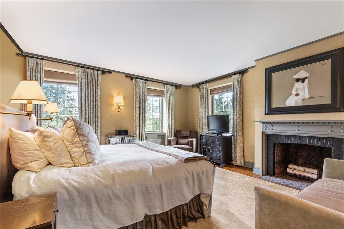 Single Family Belmont  Westchester County, NY 10533, MLS-829489-16
