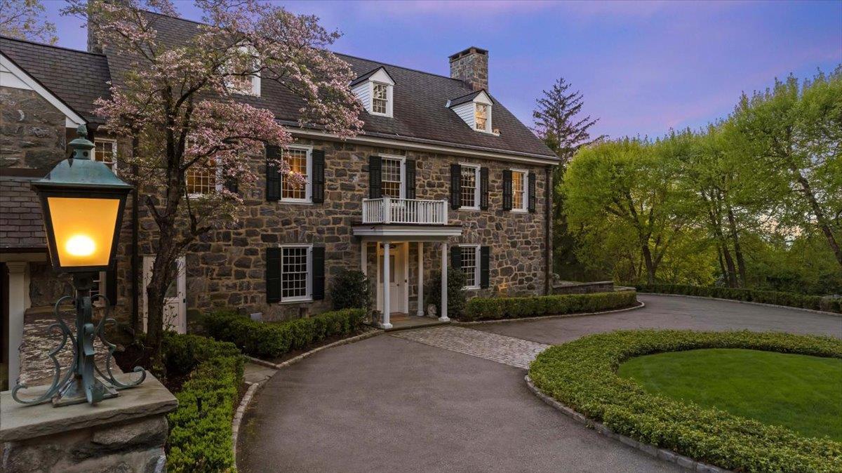 Single Family Belmont  Westchester County, NY 10533, MLS-829489-28