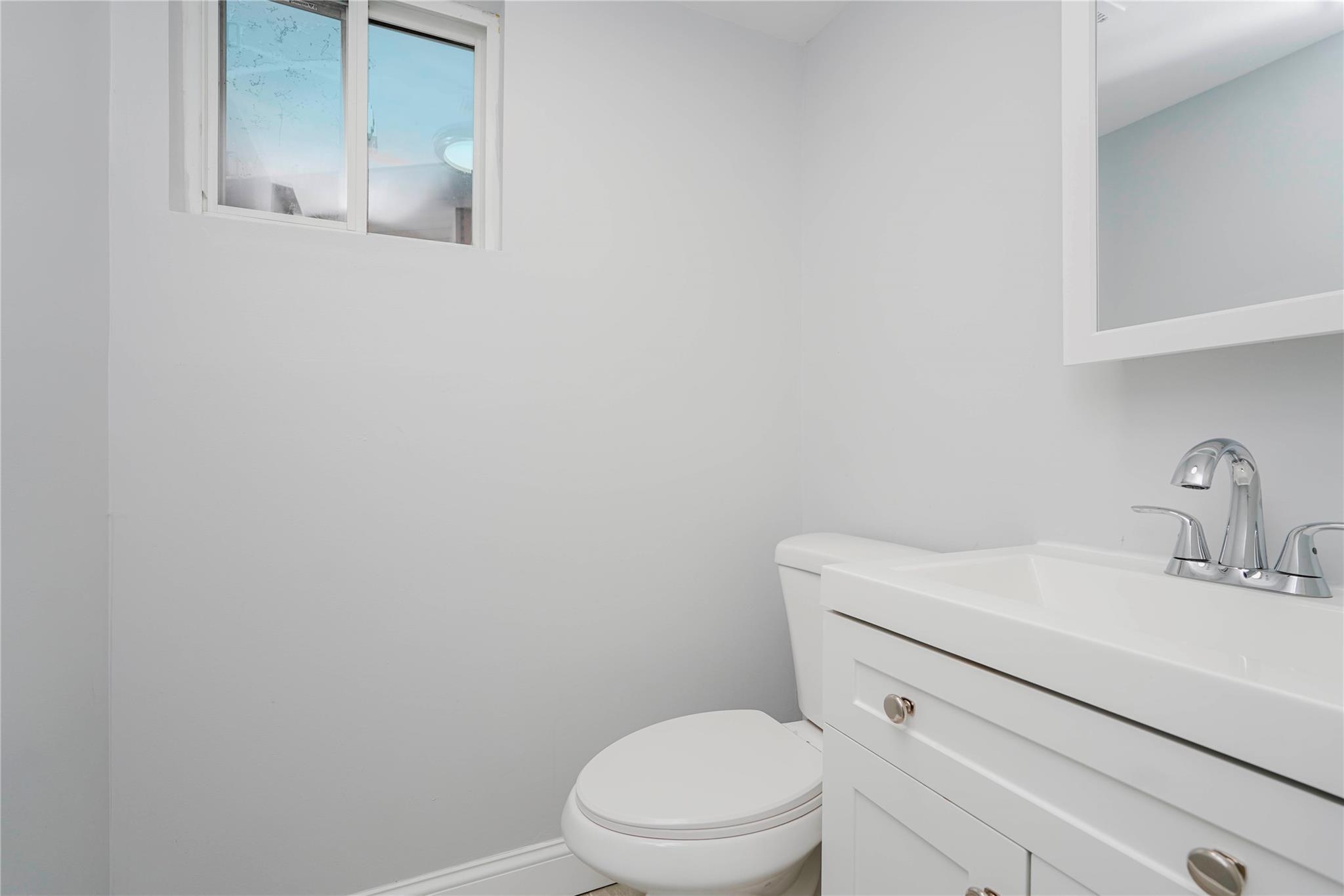 Single Family Sunset  Staten Island, NY 10314, MLS-829503-10