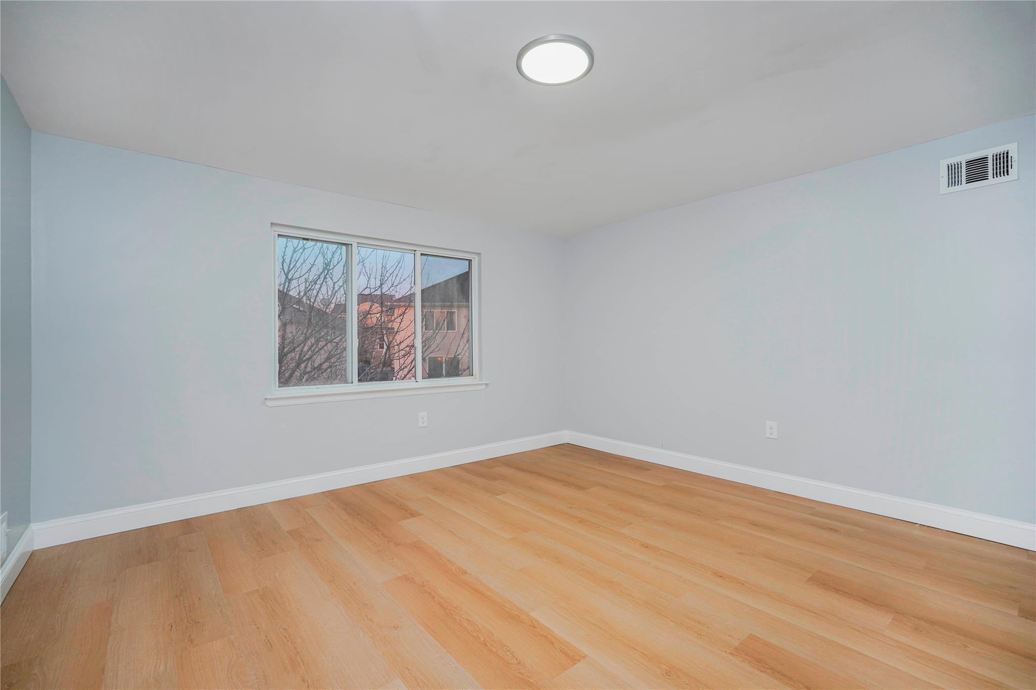 Single Family Sunset  Staten Island, NY 10314, MLS-829503-13