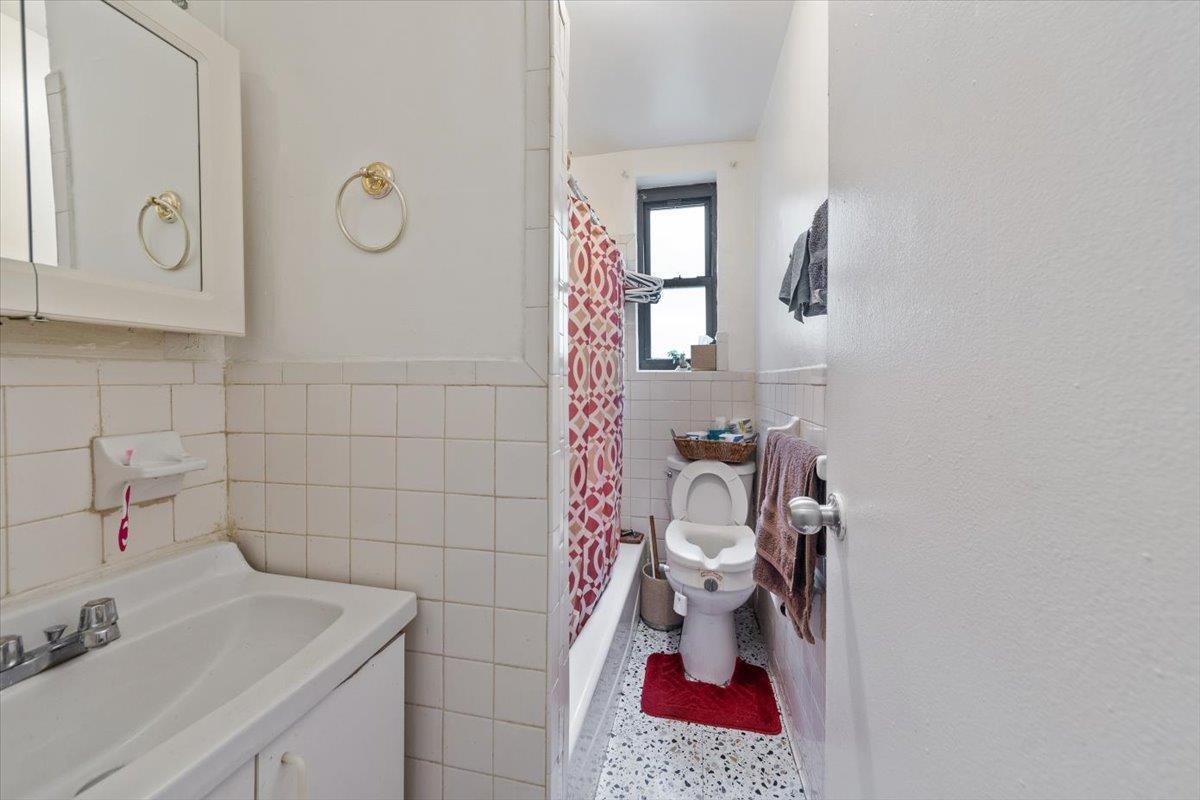 Coop 165th  Bronx, NY 10459, MLS-829513-6