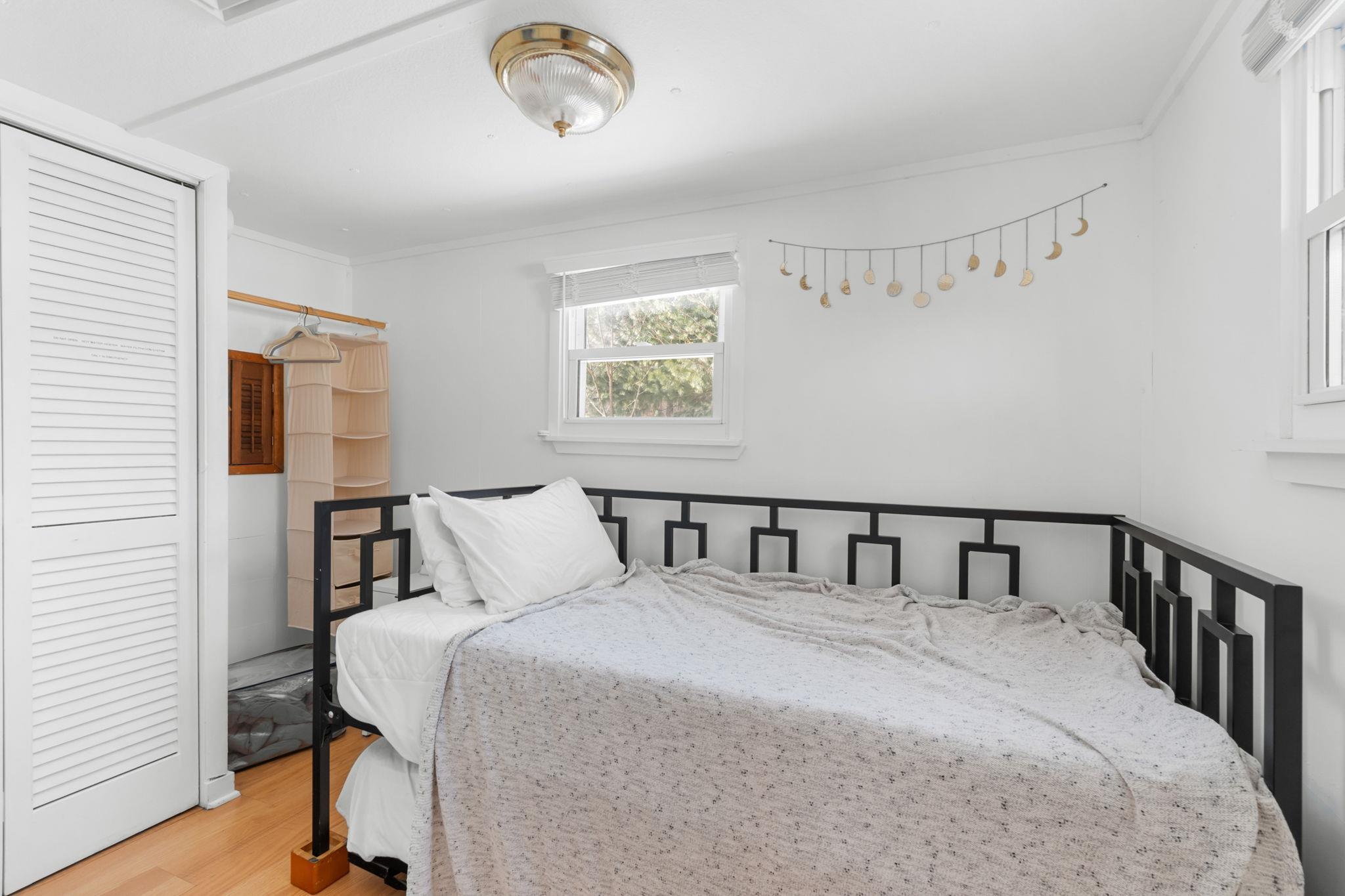Single Family Wettje  Ulster County, NY 12480, MLS-829527-16
