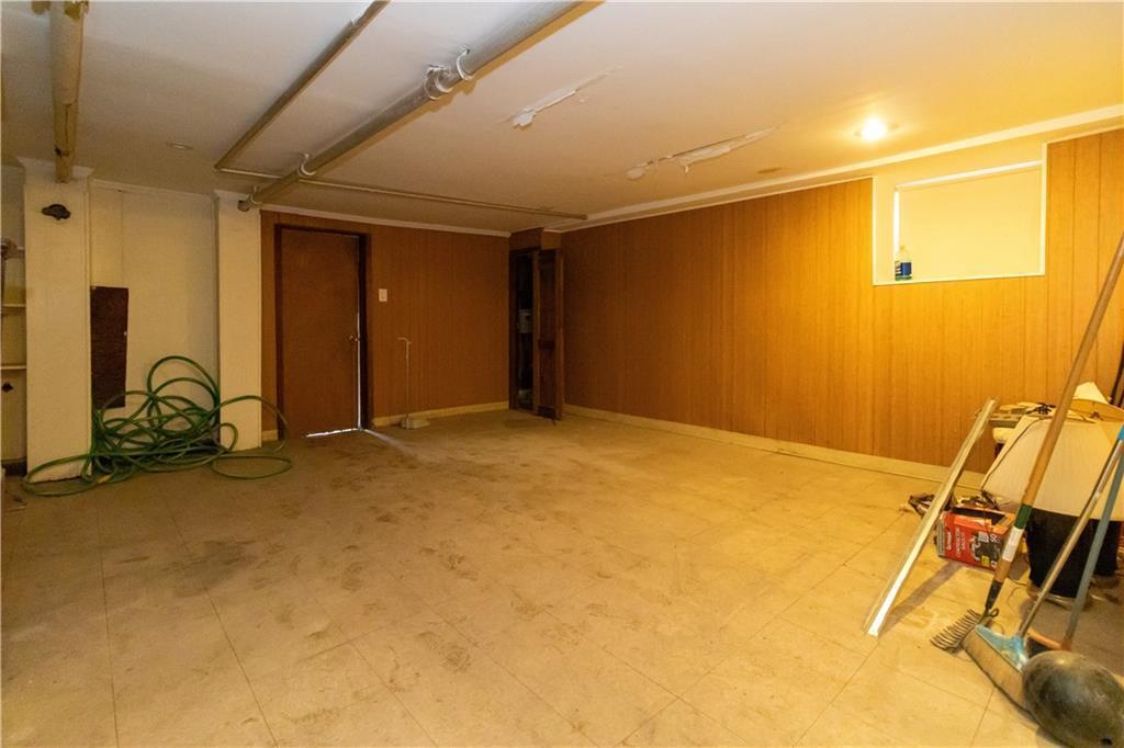 Single Family Legion  Brooklyn, NY 11212, MLS-829543-27