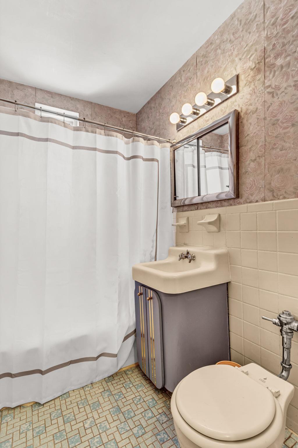 Coop Palisade  Bronx, NY 10463, MLS-829565-15