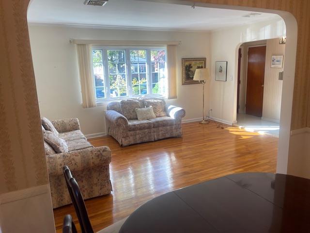 Single Family 157th  Queens, NY 11357, MLS-829571-2