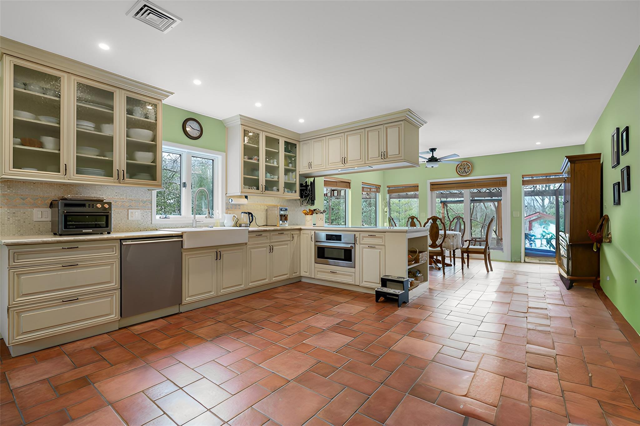 Single Family Chardavoyne  Orange County, NY 10990, MLS-829581-11
