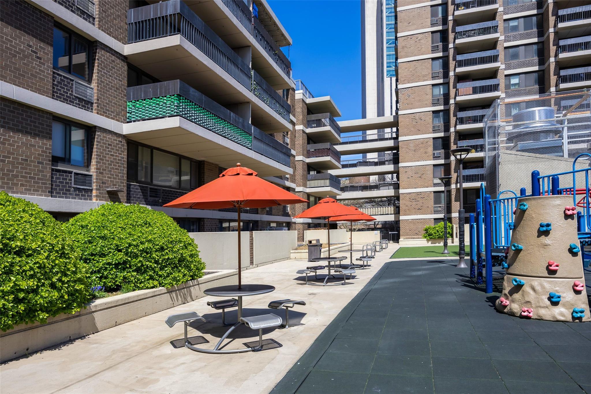 Coop Pearl  Manhattan, NY 10038, MLS-829590-15