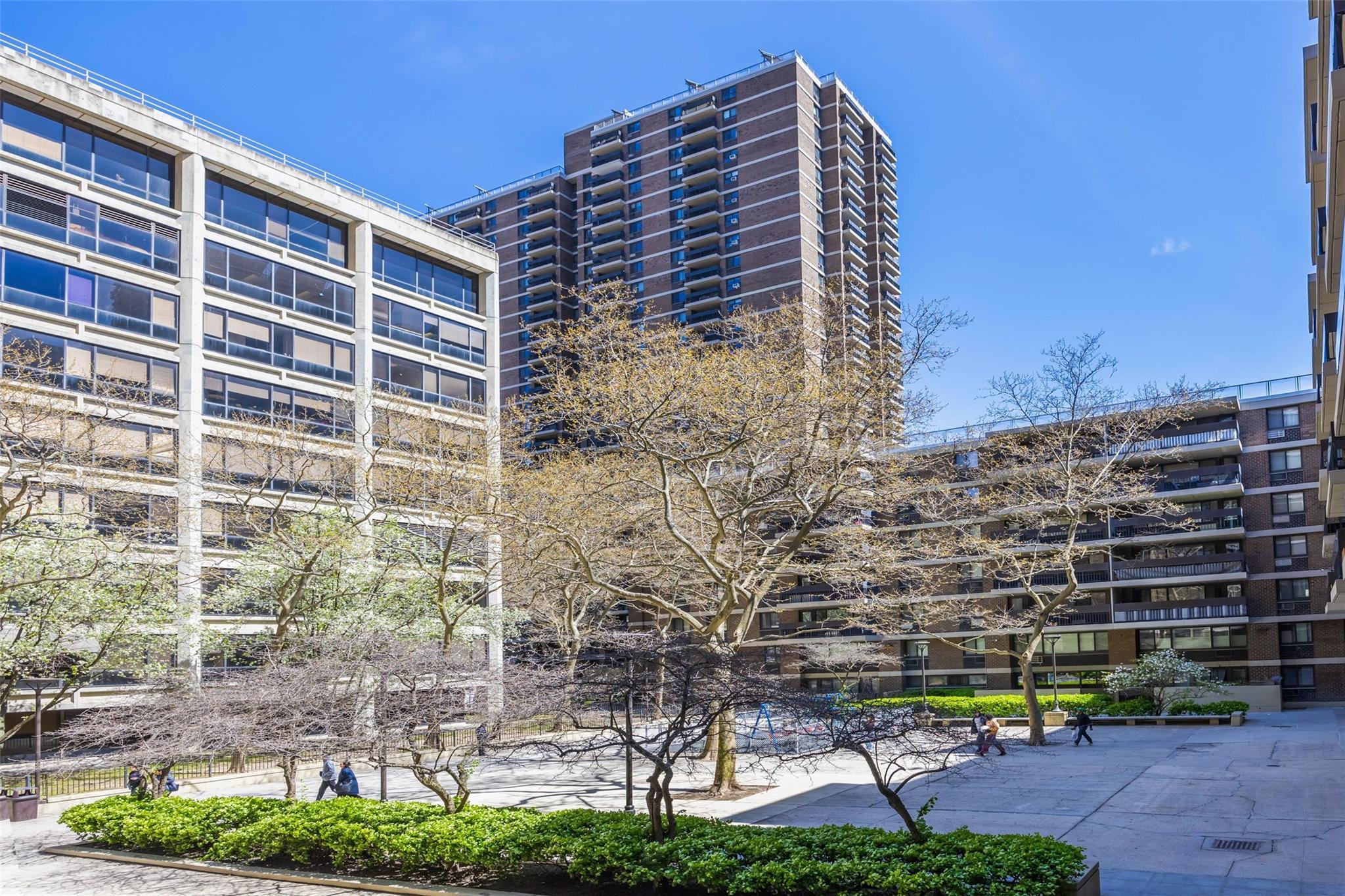 Coop Pearl  Manhattan, NY 10038, MLS-829590-20