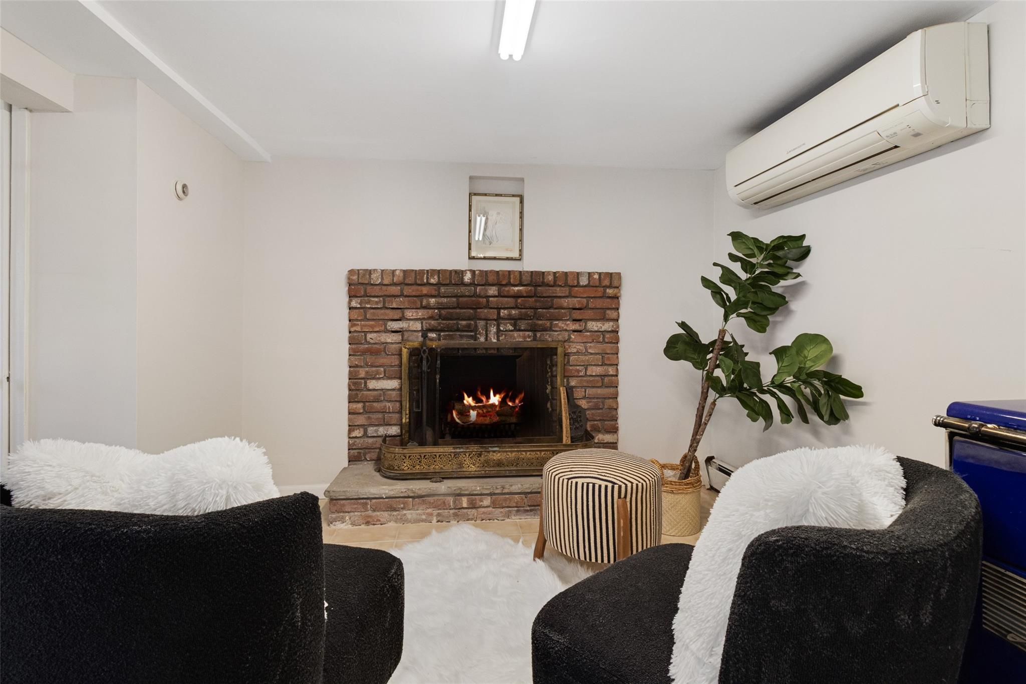 Single Family Saddle River  Rockland County, NY 10952, MLS-829596-17