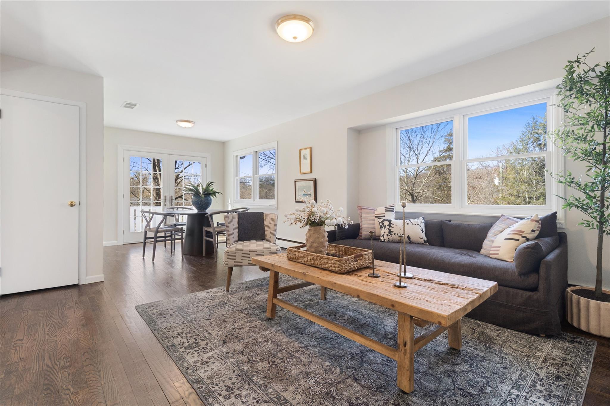 Single Family Saddle River  Rockland County, NY 10952, MLS-829596-2