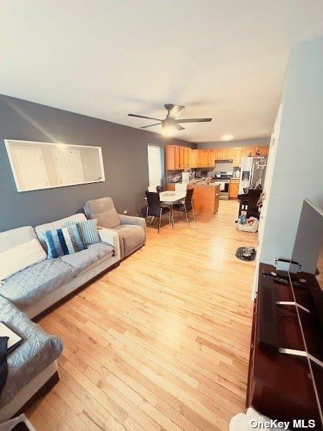 Single Family Remsen  Queens, NY 11378, MLS-829689-31