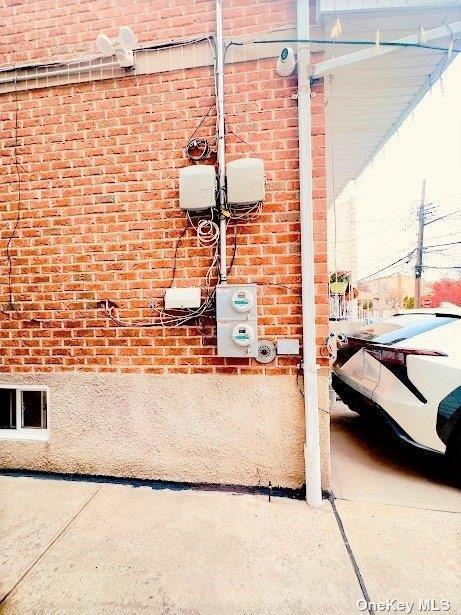 Single Family Remsen  Queens, NY 11378, MLS-829689-4
