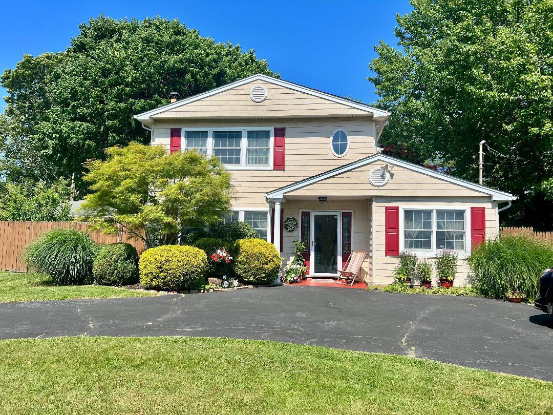 Single Family Newport Beach  Suffolk County, NY 11940, MLS-829729-4