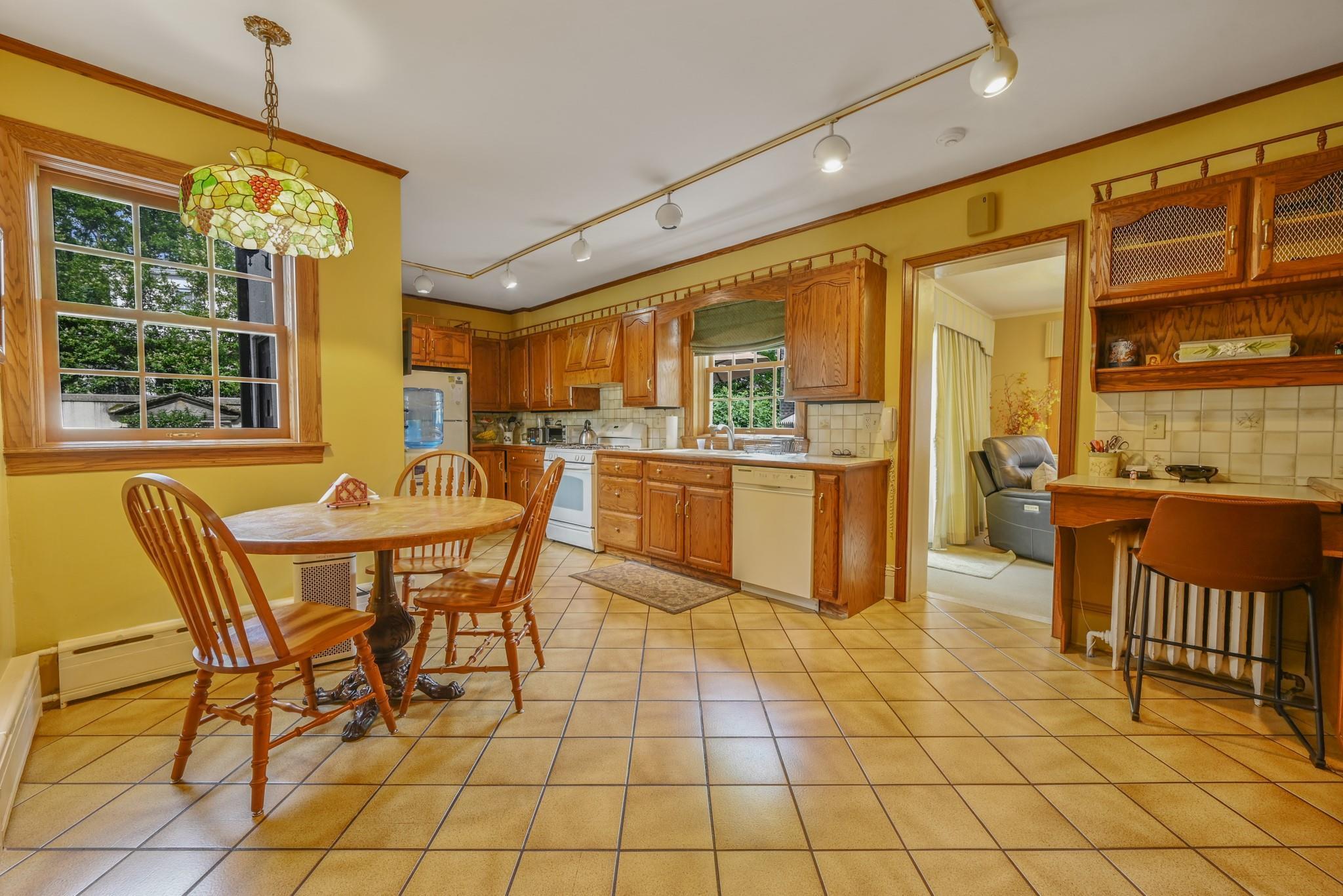 Single Family Browvale  Queens, NY 11362, MLS-829745-18