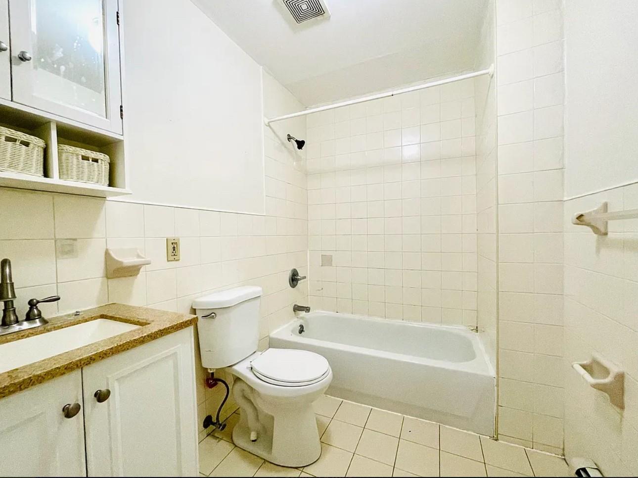 Single Family Vanderveer  Brooklyn, NY 11207, MLS-829787-9