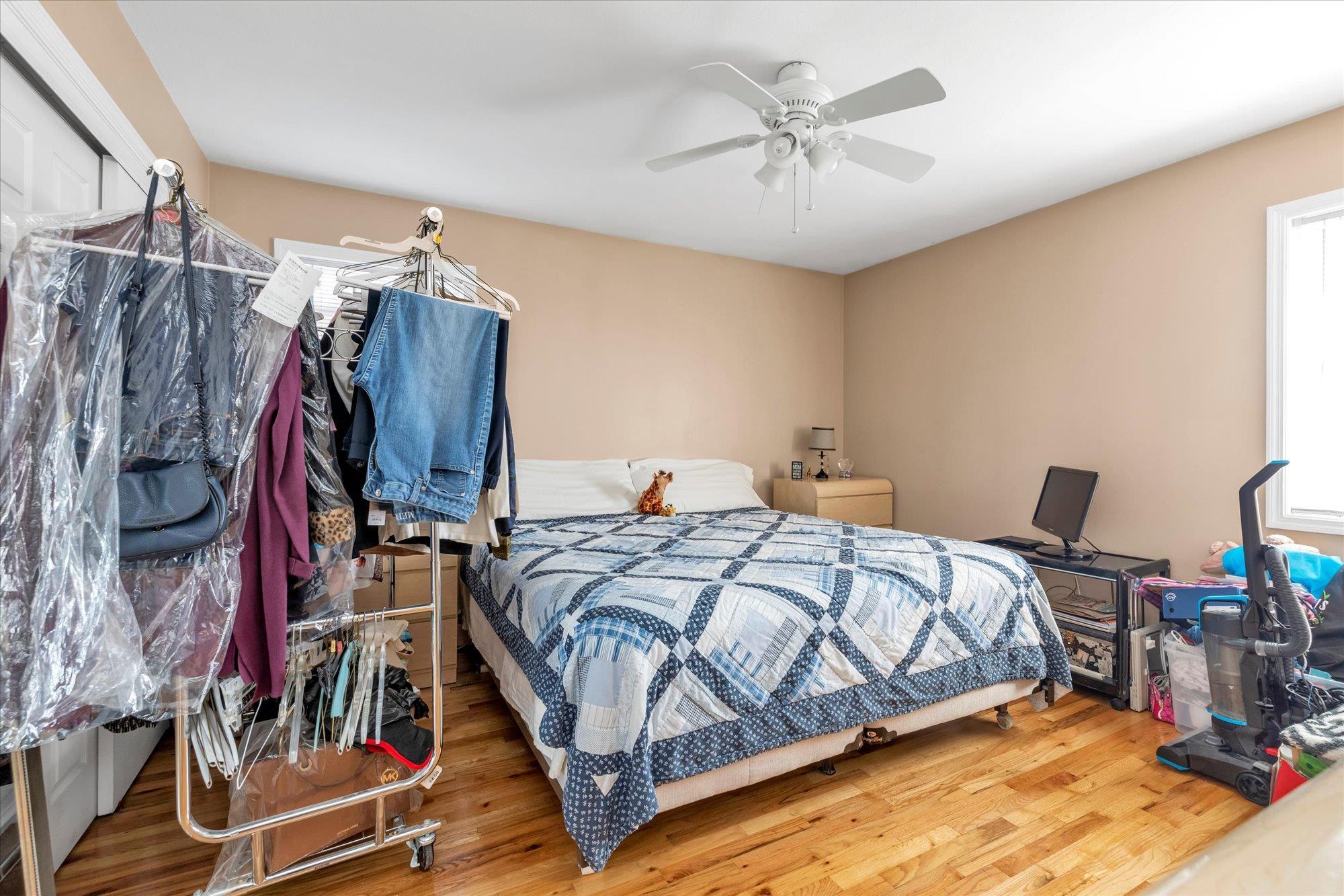 Single Family Marinor  Nassau County, NY 11783, MLS-829797-11