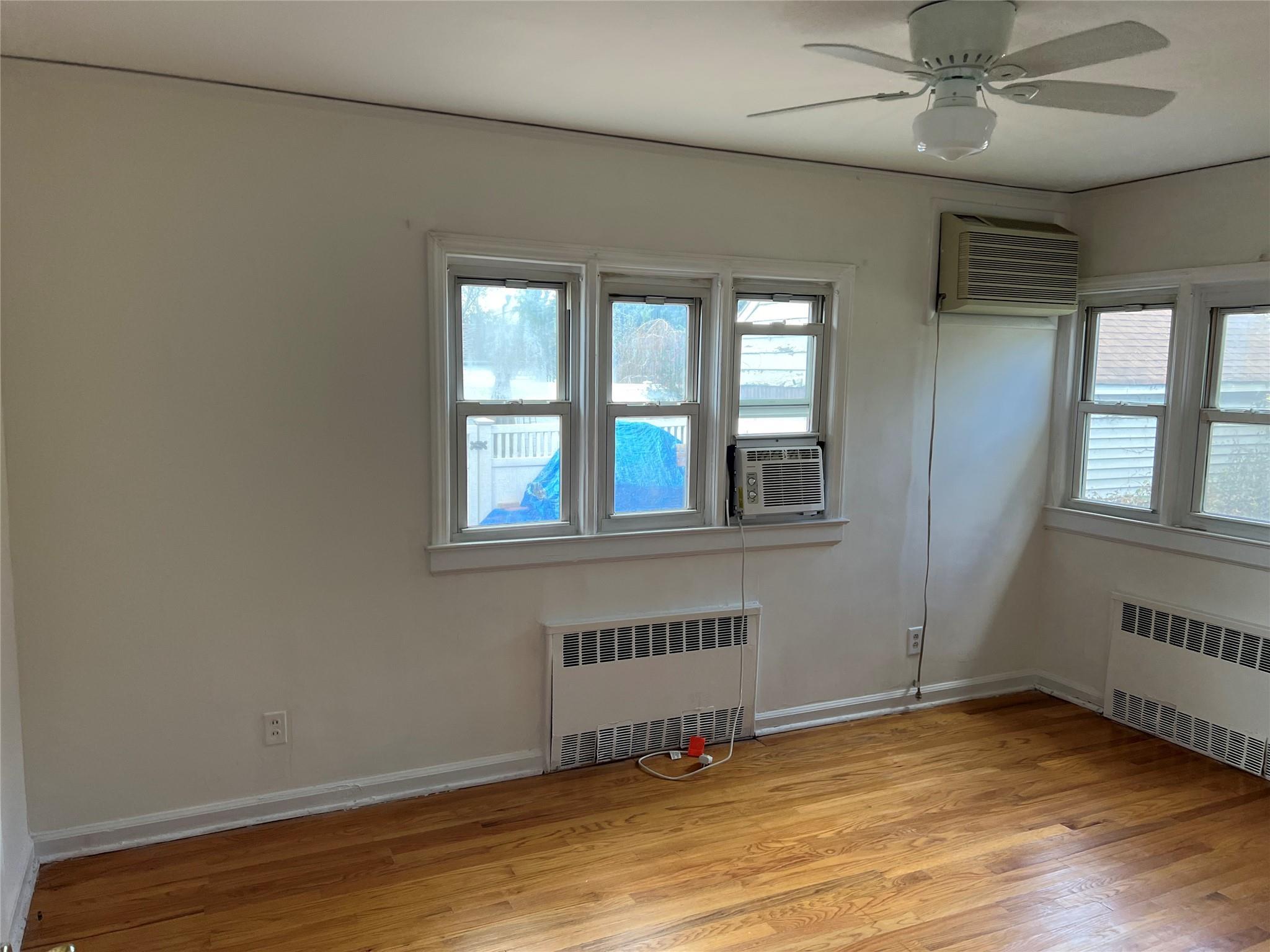 Single Family Penn  Nassau County, NY 11561, MLS-829827-2
