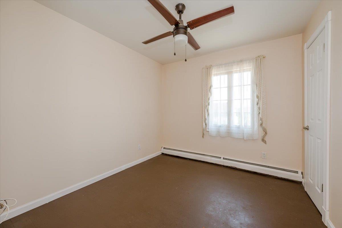 Single Family Jetmore  Nassau County, NY 11758, MLS-829867-12