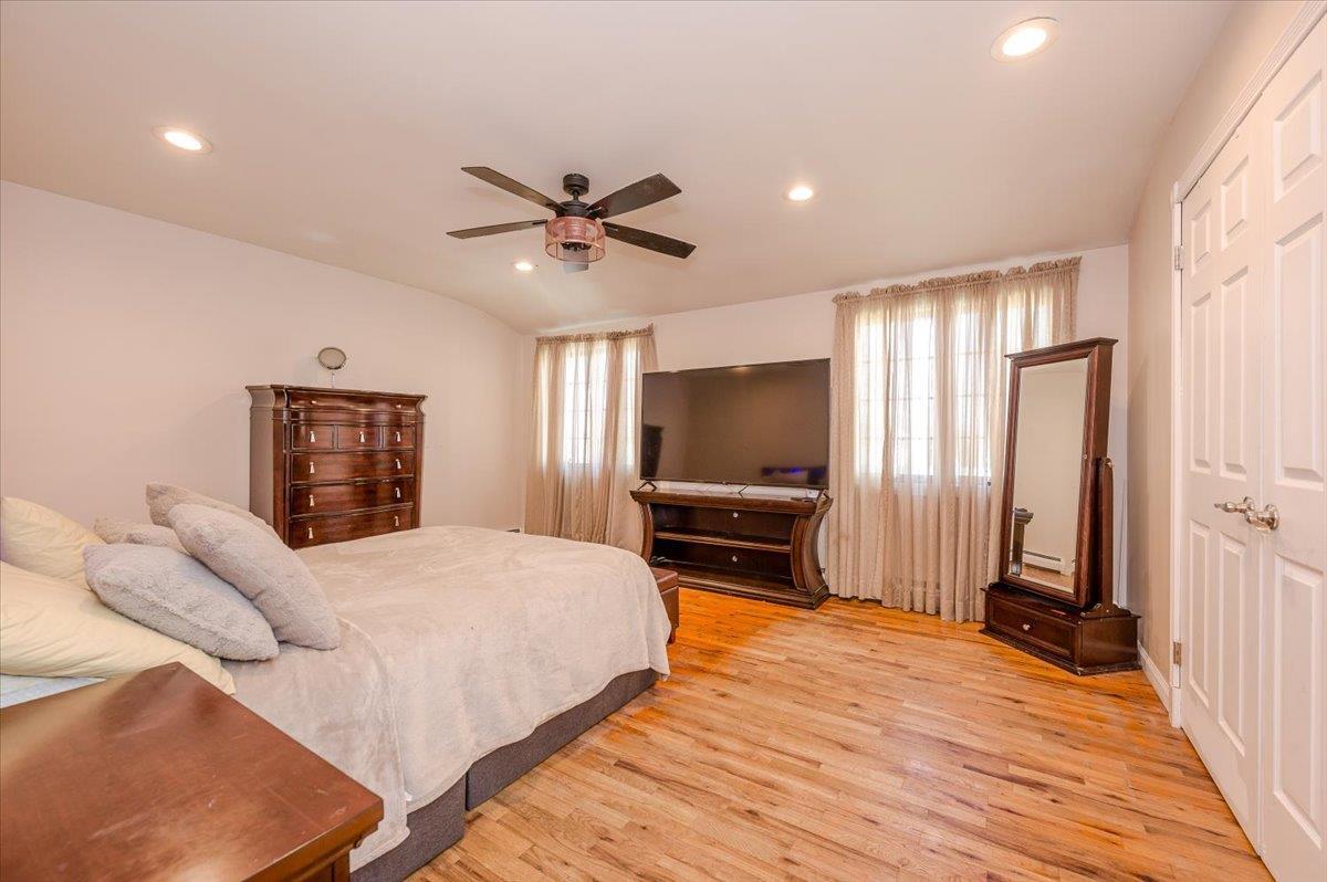 Single Family Jetmore  Nassau County, NY 11758, MLS-829867-9