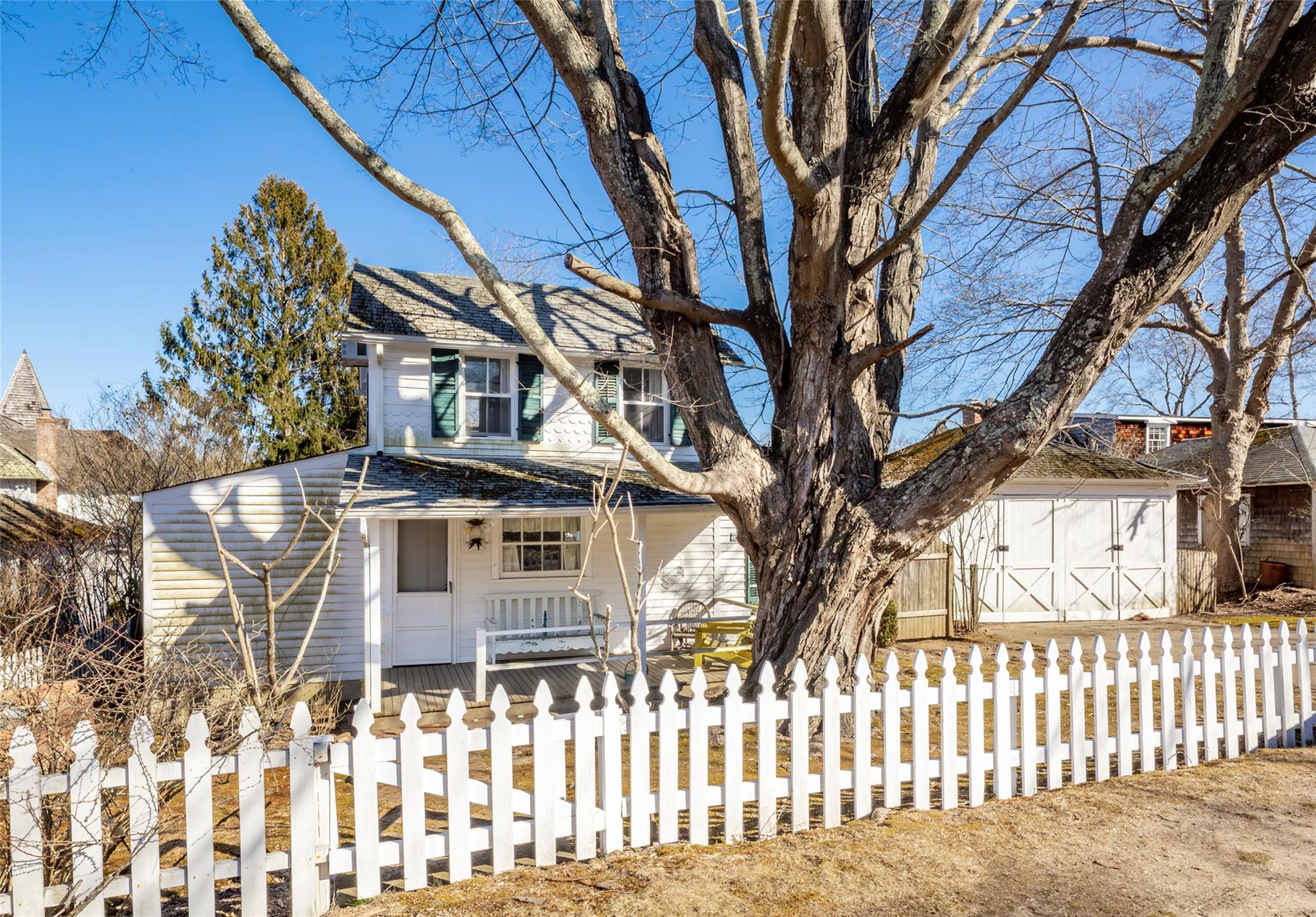 Single Family Grand Ave And 20 Spring Garden Ave  Suffolk County, NY 11965, MLS-829868-24