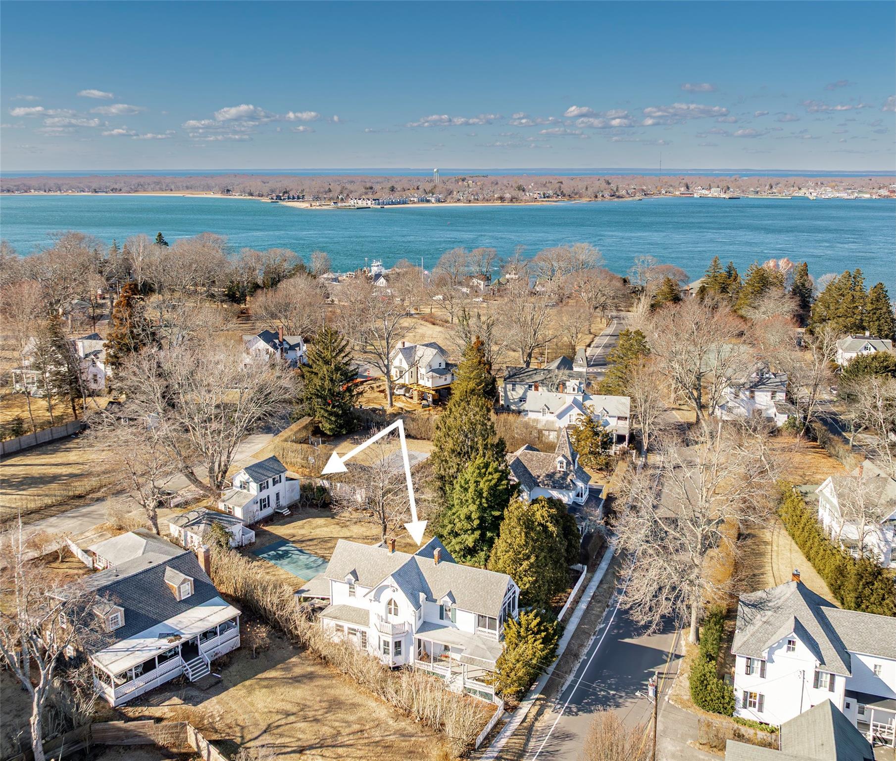 Single Family Grand Ave And 20 Spring Garden Ave  Suffolk County, NY 11965, MLS-829868-3
