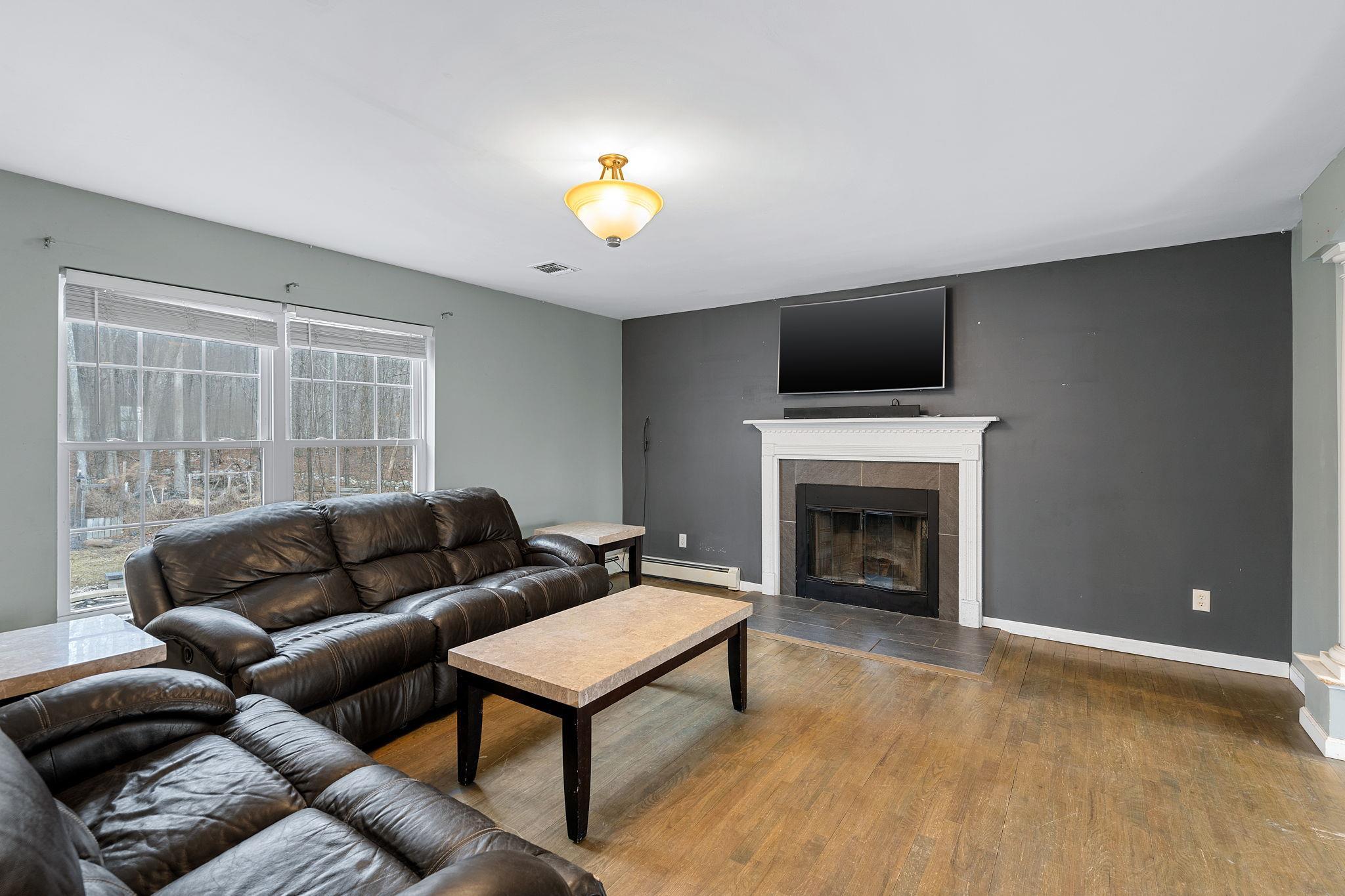 Single Family Dakota  Sullivan County, NY 12721, MLS-829878-9